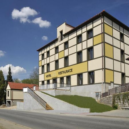 Hotel Olberg Olomucany Экстерьер фото