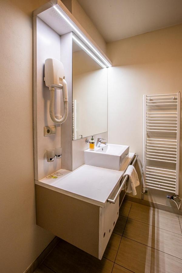 Hotel Olberg Olomucany Экстерьер фото