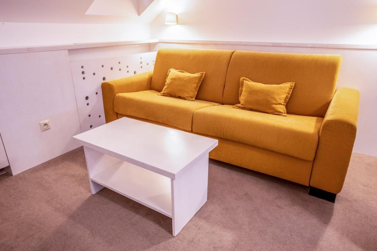 Hotel Olberg Olomucany Экстерьер фото