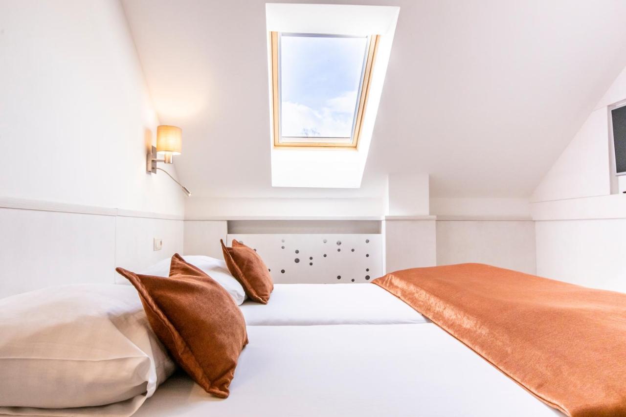 Hotel Olberg Olomucany Экстерьер фото